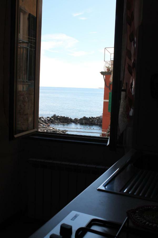 Nel Cuore Del Porticciolo Riomaggiore Exterior photo